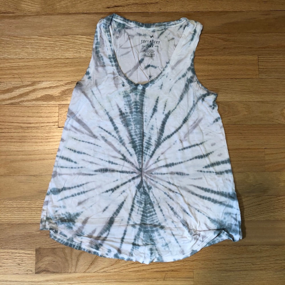 tie dye tank